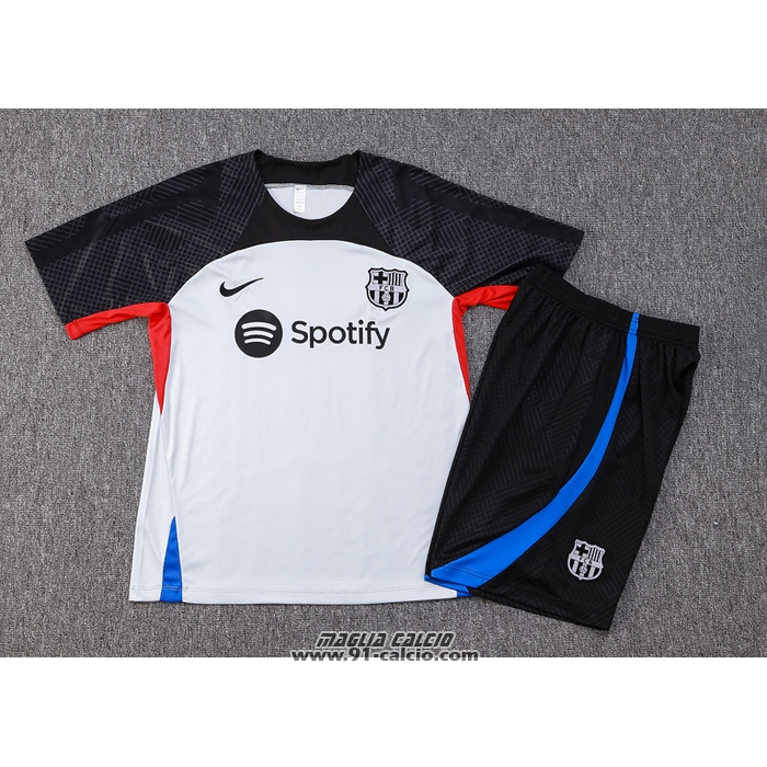 Tuta da Track
 Barcellona

 Manica Corta
 2023-2024 Grigio
 - Pantaloncini

